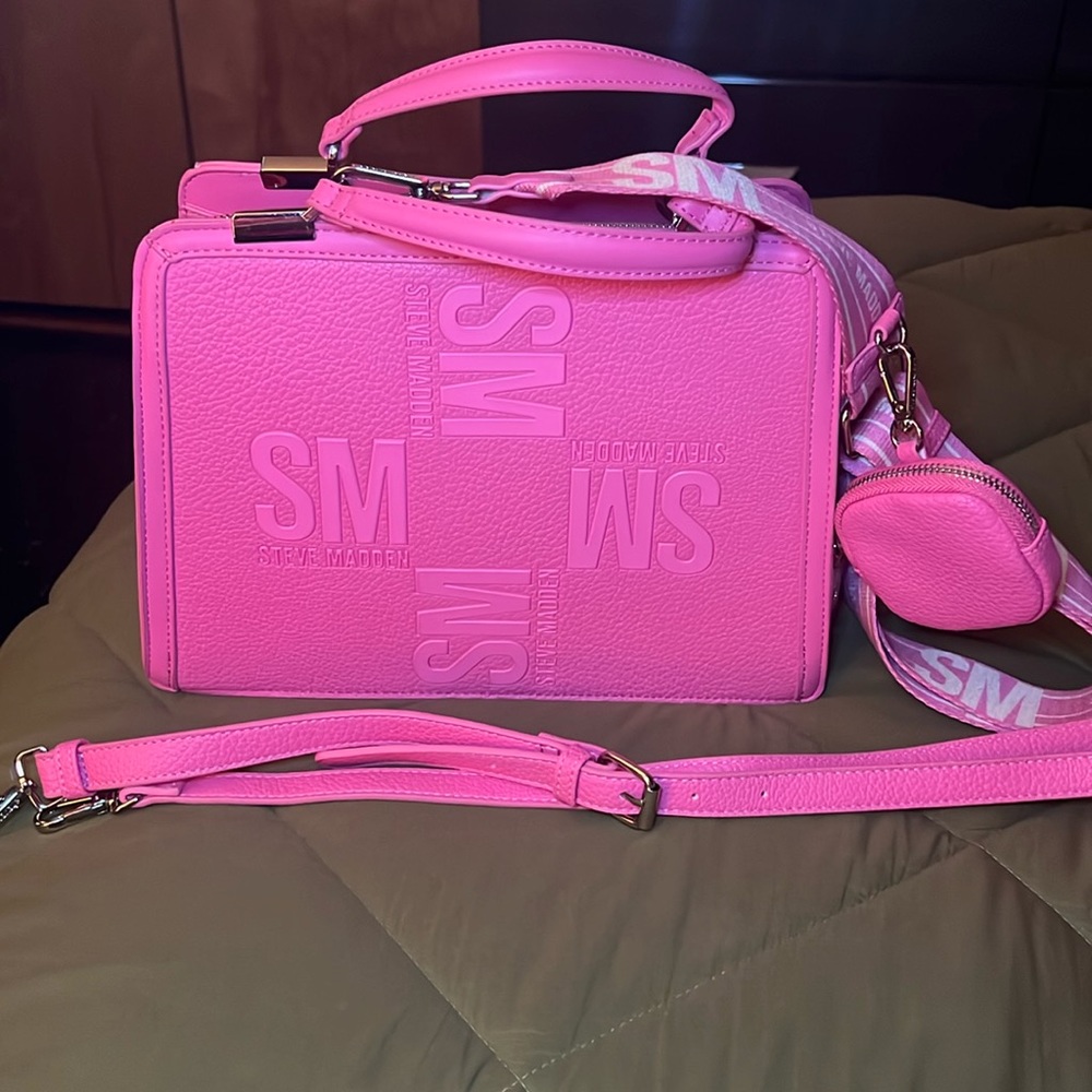 Steve Madden Bmateo Bright Pink Purse
Handbag Tote
